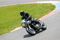 enduro-digital-images;event-digital-images;eventdigitalimages;mallory-park;mallory-park-photographs;mallory-park-trackday;mallory-park-trackday-photographs;no-limits-trackdays;peter-wileman-photography;racing-digital-images;trackday-digital-images;trackday-photos